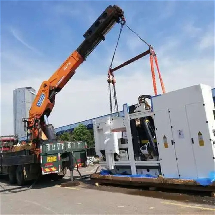 珙县附近小吊车联系方式|8-16吨|本地及时服务